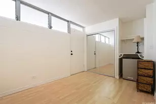 2421 Ala Wai Blvd, Honolulu, HI 96815 - Photo 2