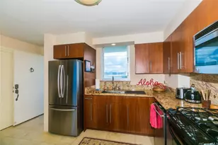 2895 Kalakaua Ave, Honolulu, HI 96815 - Photo 16