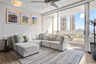 555 University Ave, Honolulu, HI 96826 - Photo 2