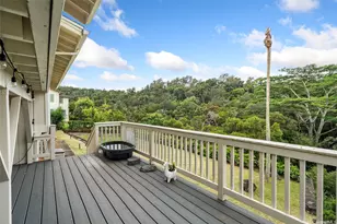 98-2033 Pahiolo St, Aiea, HI 96701 - Photo 16