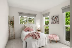 98-2033 Pahiolo St, Aiea, HI 96701 - Photo 14