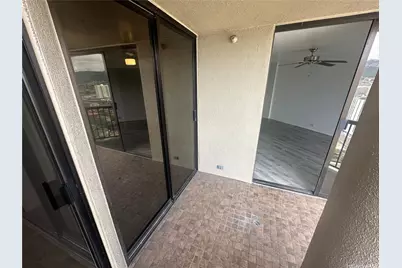 60 N Beretania Street #2703, Honolulu, HI 96817 - Photo 14