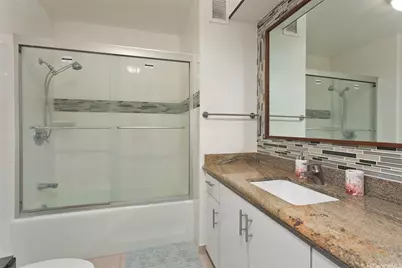 1212 Punahou Street #1003, Honolulu, HI 96826 - Photo 12