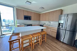 1391 Kapiolani Blvd, Honolulu, HI 96814 - Photo 1