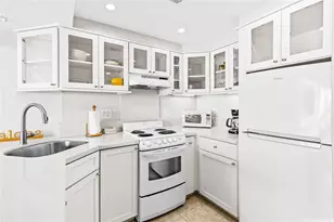 1777 Ala Moana Blvd, Honolulu, HI 96815 - Photo 6