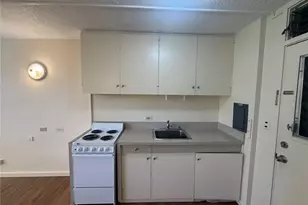 952 Ahana St, Honolulu, HI 96814 - Photo 4