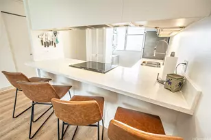 1128 Ala Napunani St, Honolulu, HI 96818 - Photo 2