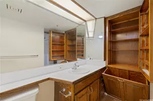 555 Hahaione St, Honolulu, HI 96825 - Photo 18