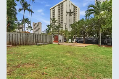 2724 Kahoaloha Lane #1805, Honolulu, HI 96826 - Photo 18