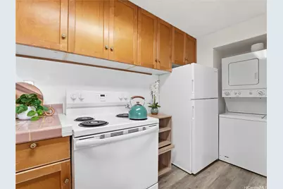 2724 Kahoaloha Lane #1805, Honolulu, HI 96826 - Photo 8