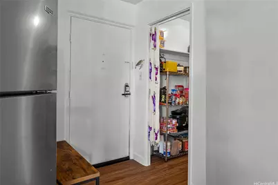 1031 Maunaihi Place #301, Honolulu, HI 96822 - Photo 18