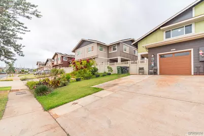 94-1219 Haleululaau Street #44, Waipahu, HI 96797 - Photo 4