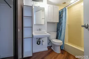 750 Amana St, Honolulu, HI 96814 - Photo 16