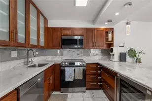 225 Kaiulani Ave, Honolulu, HI 96815 - Photo 6