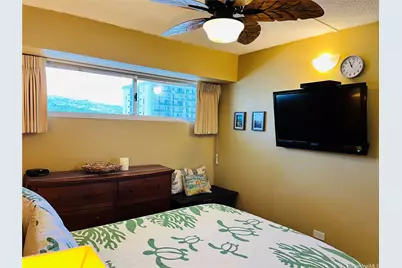 2440 Kuhio Avenue #1510, Honolulu, HI 96815 - Photo 4