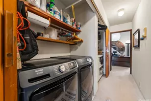 1014 Mokuhano St, Honolulu, HI 96825 - Photo 24