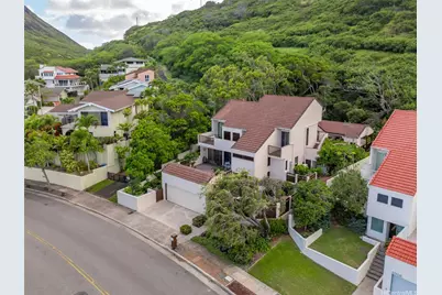 1014 Mokuhano Street, Honolulu, HI 96825 - Photo 1