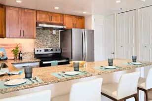 400 Hobron Ln, Honolulu, HI 96815 - Photo 4