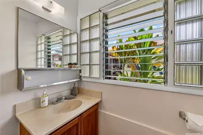 1128 Alohi Way, Honolulu, HI 96814 - Photo 16