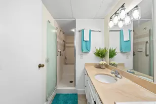 2440 Kuhio Ave, Honolulu, HI 96815 - Photo 12