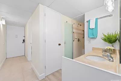 2440 Kuhio Avenue #1101, Honolulu, HI 96815 - Photo 4