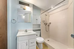 750 Amana St, Honolulu, HI 96814 - Photo 12