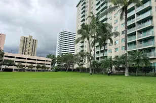 3009 Ala Makahala Pl, Honolulu, HI 96818 - Photo 20