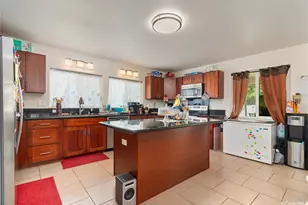 84-575 Kili Dr, Waianae, HI 96792 - Photo 4