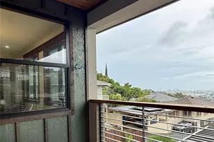 2184 Makanani Dr, Honolulu, HI 96817 - Photo 18