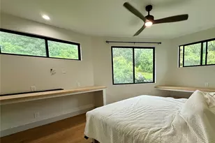 2184 Makanani Dr, Honolulu, HI 96817 - Photo 10