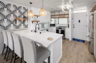 2421 Ala Wai Blvd, Honolulu, HI 96815 - Photo 2