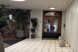 2440 Kuhio Ave, Honolulu, HI 96815 - Photo 18