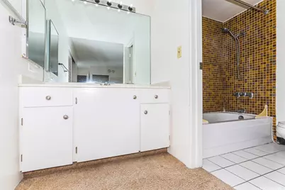 2215 Aloha Drive #DH1205, Honolulu, HI 96815 - Photo 10
