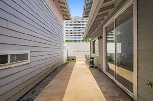 1060 Kinau St, Honolulu, HI 96814 - Photo 22