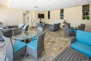 229 Paoakalani Ave, Honolulu, HI 96815 - Photo 22