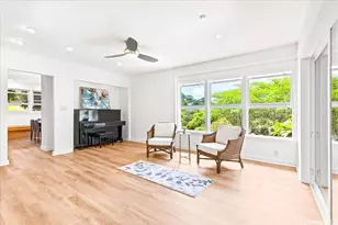 2021 Mott Smith Dr, Honolulu, HI 96822 - Photo 2