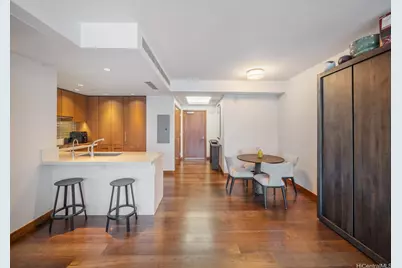 1555 Kapiolani Boulevard #914, Honolulu, HI 96814 - Photo 4