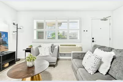 1310 Pensacola Street #307, Honolulu, HI 96814 - Photo 6