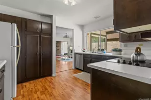 7548 Huialoha St, Honolulu, HI 96825 - Photo 2