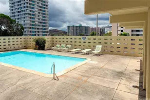 1015 Ala Napunani St, Honolulu, HI 96818 - Photo 14