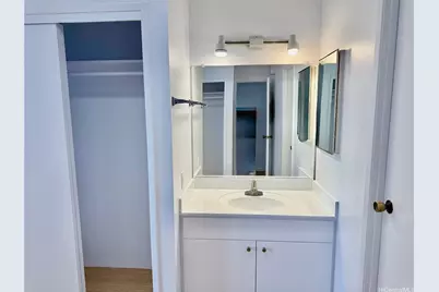 1255 Nuuanu Avenue #E1504, Honolulu, HI 96817 - Photo 8