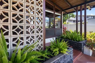 1627 Anakole Pl, Pearl City, HI 96782 - Photo 2