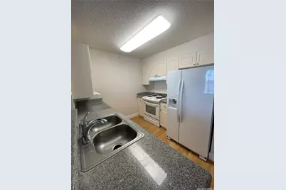 801 South Street #914, Honolulu, HI 96813 - Photo 1