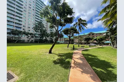1080 Ala Napunani Street #313, Honolulu, HI 96818 - Photo 18
