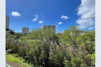 1080 Ala Napunani Street #313, Honolulu, HI 96818 - Photo 14