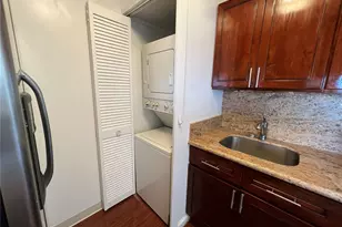 400 Hobron Ln, Honolulu, HI 96815 - Photo 6