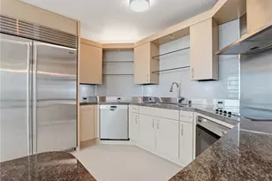88 Piikoi St, Honolulu, HI 96814 - Photo 6