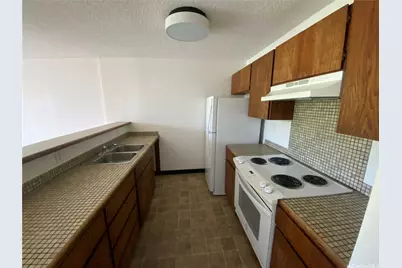 55 S Judd Street #802, Honolulu, HI 96817 - Photo 2
