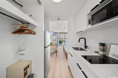 445 Seaside Avenue #708, Honolulu, HI 96815 - Photo 12