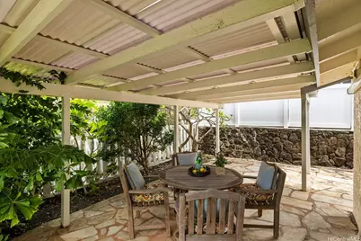 1360 Kaeleku Street, Honolulu, HI 96825 - Photo 16